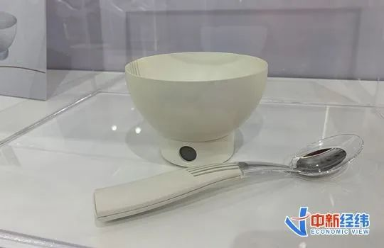 電子減鹽餐具